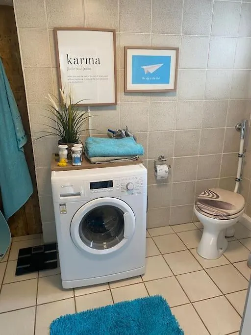 Apartment Kinofeeling Im Reihenhaus Mit Schoenem Garten Schwarzenfeld